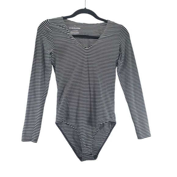 Everlane Tops - XS Everlane Long Sleeve Bodysuit V Neck Black White Stripes